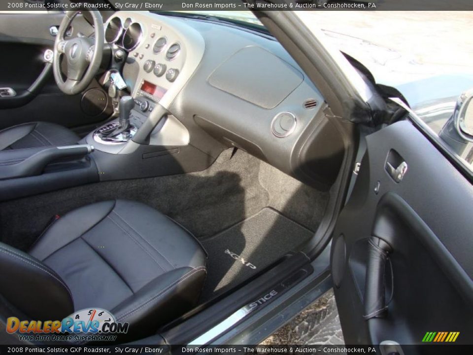 Ebony Interior - 2008 Pontiac Solstice GXP Roadster Photo #19