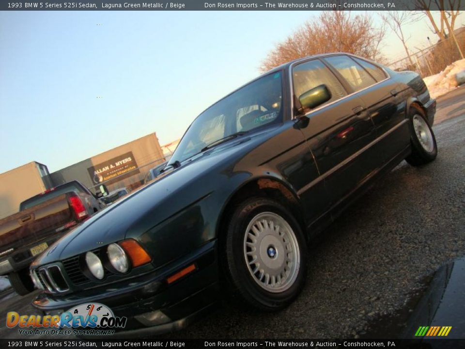 1993 BMW 5 Series 525i Sedan Laguna Green Metallic / Beige Photo #1