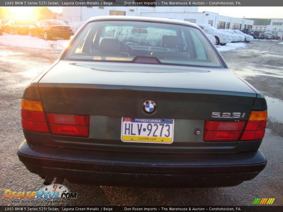 1993 BMW 5 Series 525i Sedan Laguna Green Metallic / Beige Photo #10
