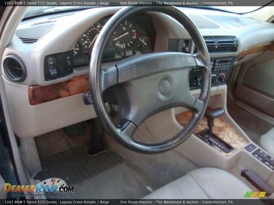 Beige Interior - 1993 BMW 5 Series 525i Sedan Photo #13