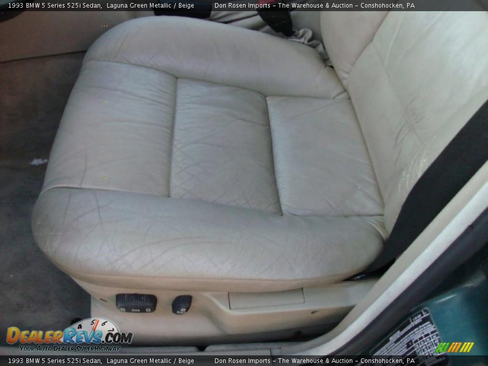 1993 BMW 5 Series 525i Sedan Laguna Green Metallic / Beige Photo #16