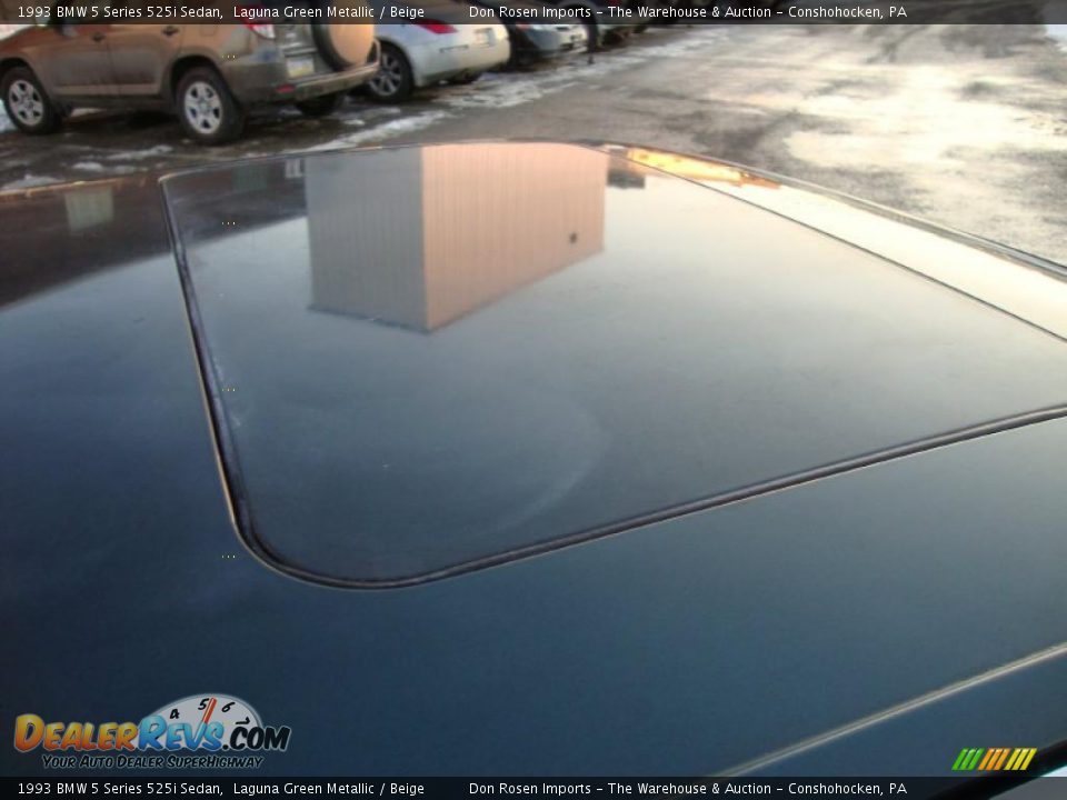 1993 BMW 5 Series 525i Sedan Laguna Green Metallic / Beige Photo #24