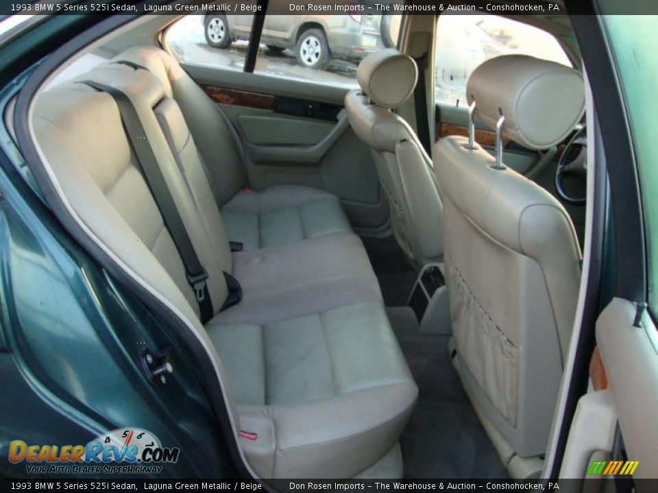 1993 BMW 5 Series 525i Sedan Laguna Green Metallic / Beige Photo #26