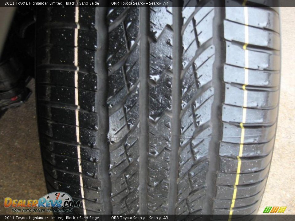 2011 Toyota Highlander Limited Black / Sand Beige Photo #15