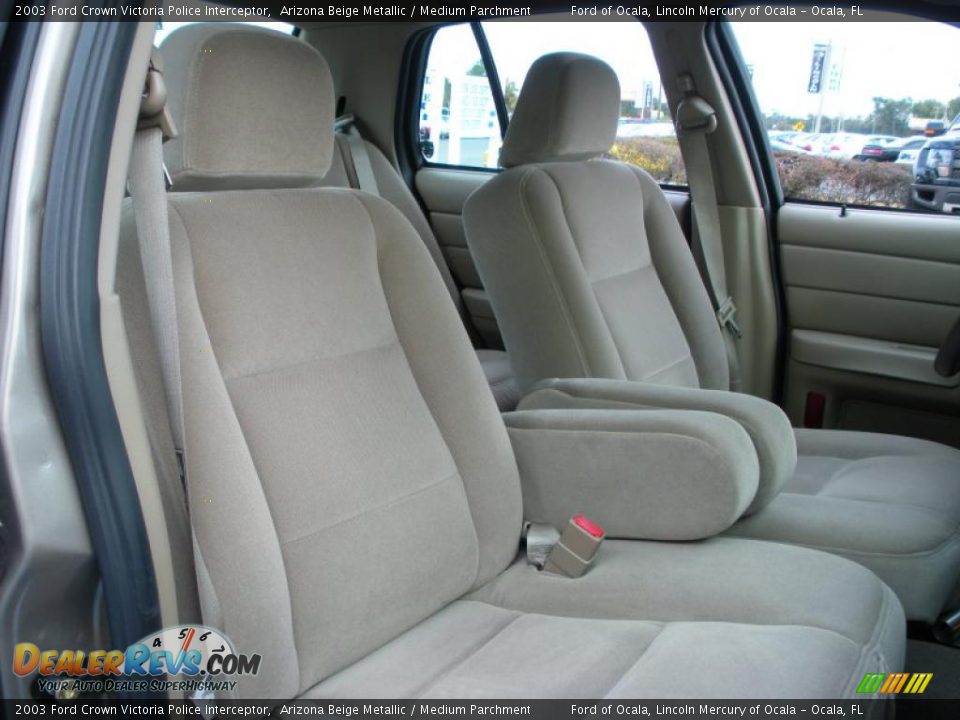 2003 Ford Crown Victoria Police Interceptor Arizona Beige Metallic / Medium Parchment Photo #16