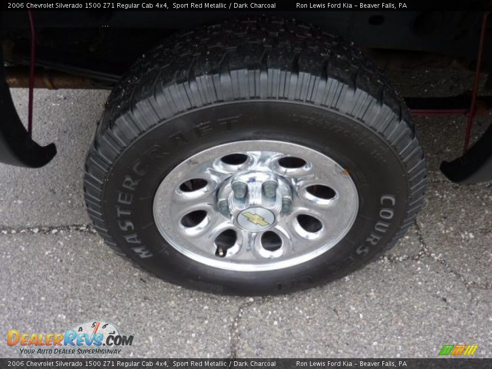 2006 Chevrolet Silverado 1500 Z71 Regular Cab 4x4 Sport Red Metallic / Dark Charcoal Photo #11