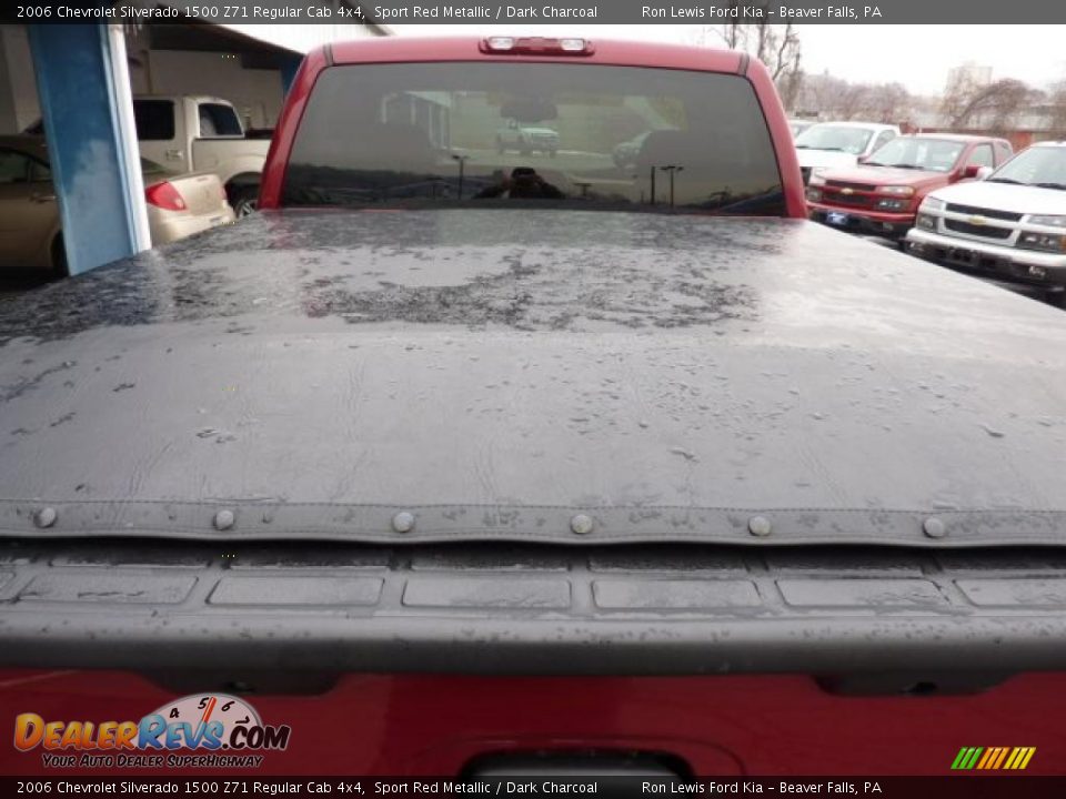 2006 Chevrolet Silverado 1500 Z71 Regular Cab 4x4 Sport Red Metallic / Dark Charcoal Photo #15