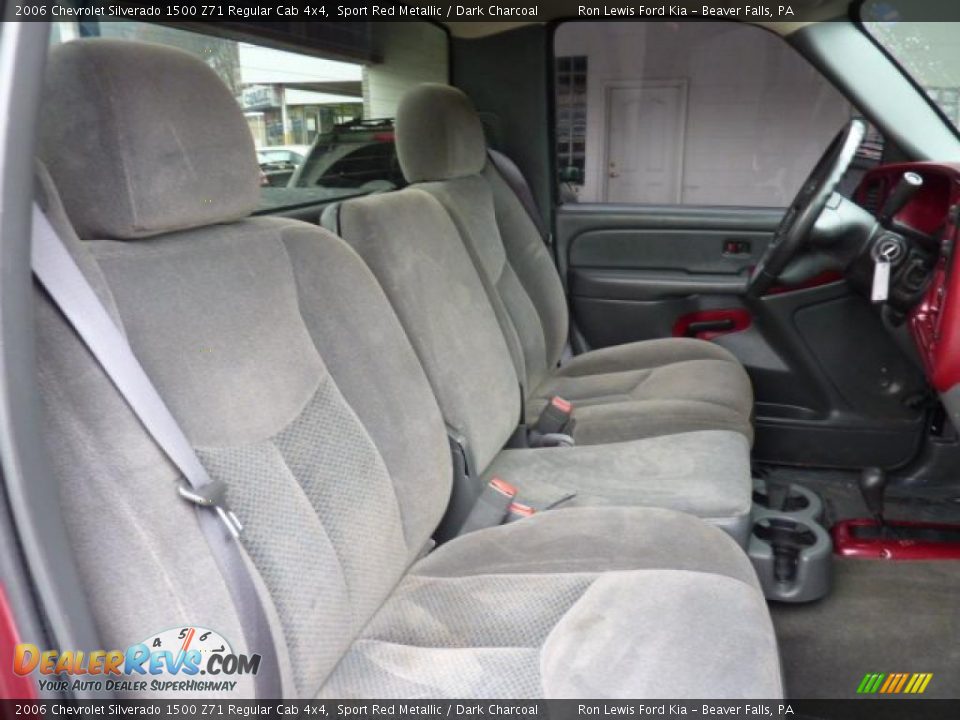 2006 Chevrolet Silverado 1500 Z71 Regular Cab 4x4 Sport Red Metallic / Dark Charcoal Photo #16