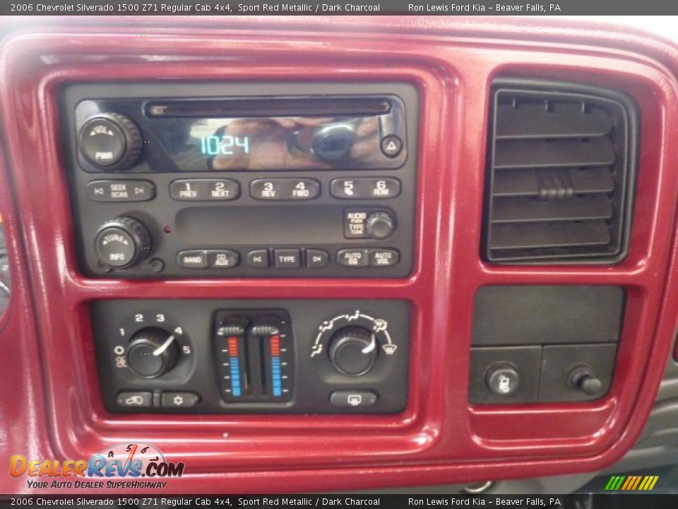 2006 Chevrolet Silverado 1500 Z71 Regular Cab 4x4 Sport Red Metallic / Dark Charcoal Photo #21