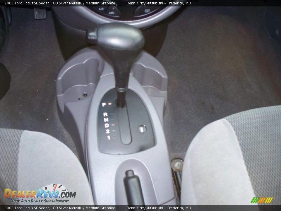 2003 Ford Focus SE Sedan Shifter Photo #12