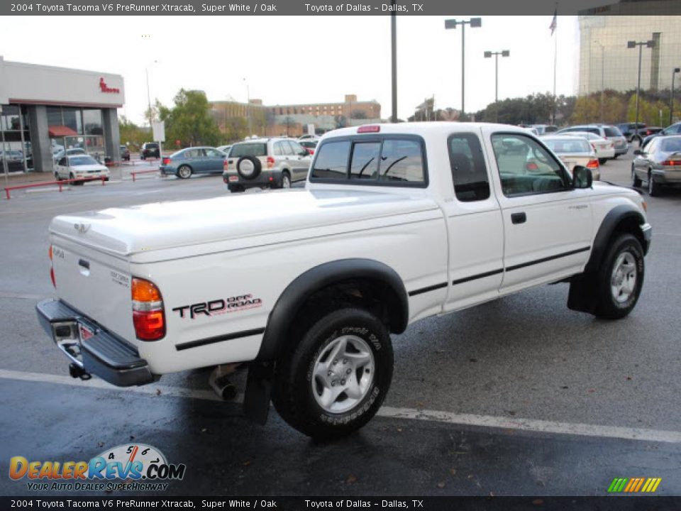2004 Toyota Tacoma V6 PreRunner Xtracab Super White / Oak Photo #4