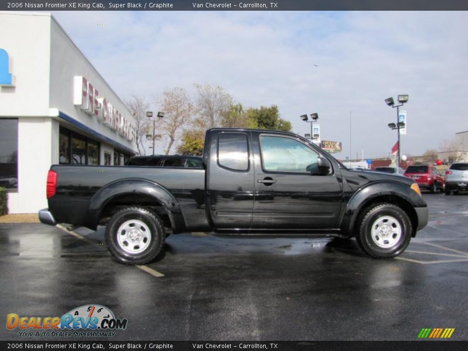 2006 Nissan Frontier XE King Cab Super Black / Graphite Photo #7