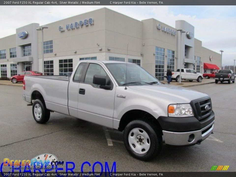 2007 Ford F150 XL Regular Cab 4x4 Silver Metallic / Medium Flint Photo #1