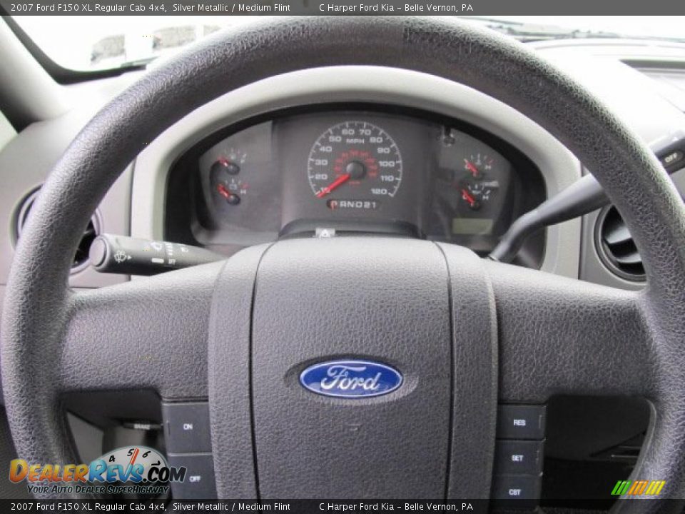 2007 Ford F150 XL Regular Cab 4x4 Silver Metallic / Medium Flint Photo #19