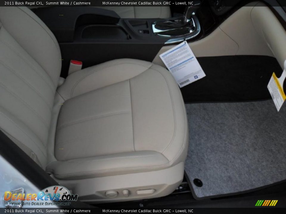 2011 Buick Regal CXL Summit White / Cashmere Photo #20