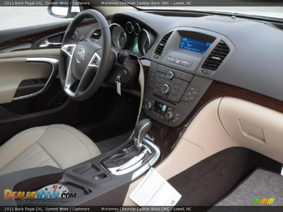 2011 Buick Regal CXL Summit White / Cashmere Photo #22