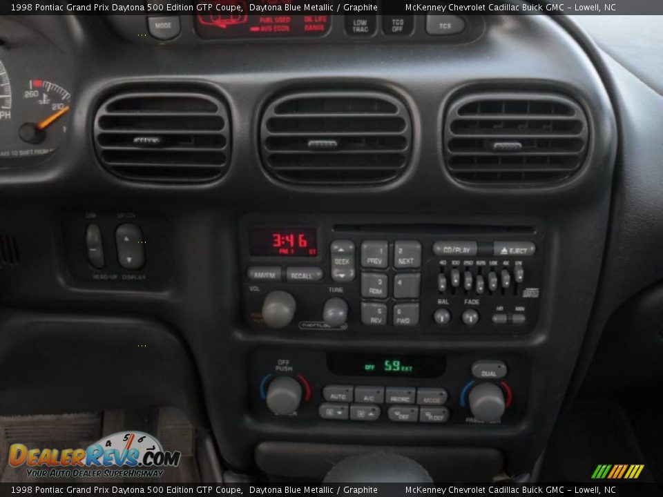 Controls of 1998 Pontiac Grand Prix Daytona 500 Edition GTP Coupe Photo #12