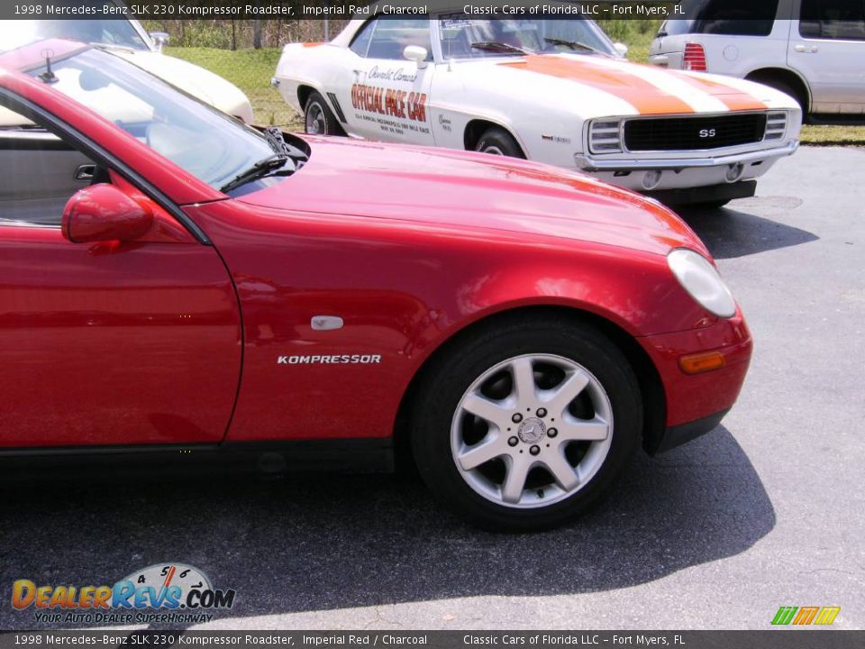 1998 Mercedes-Benz SLK 230 Kompressor Roadster Imperial Red / Charcoal Photo #16