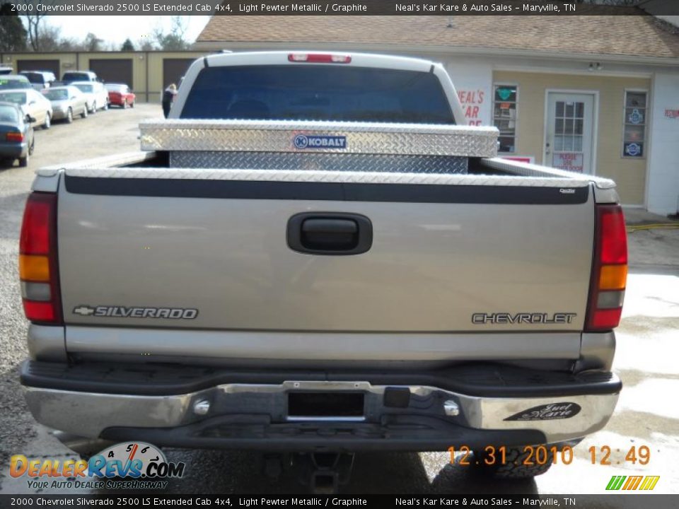 2000 Chevrolet Silverado 2500 LS Extended Cab 4x4 Light Pewter Metallic / Graphite Photo #11