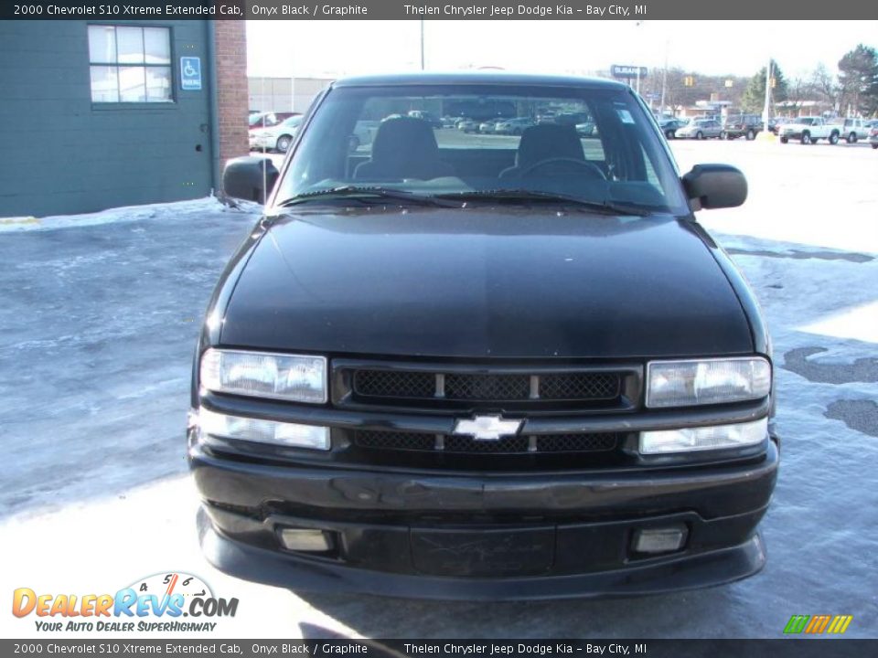 2000 Chevrolet S10 Xtreme Extended Cab Onyx Black / Graphite Photo #2