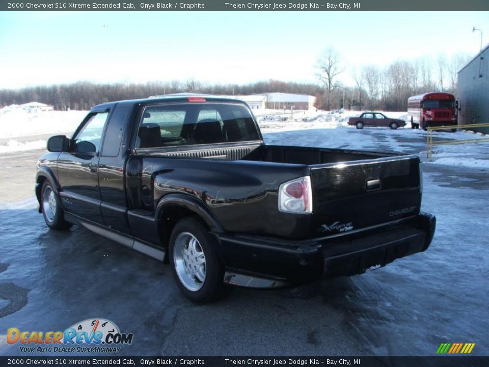 2000 Chevrolet S10 Xtreme Extended Cab Onyx Black / Graphite Photo #4