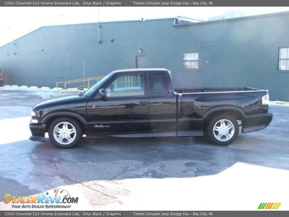 2000 Chevrolet S10 Xtreme Extended Cab Onyx Black / Graphite Photo #8