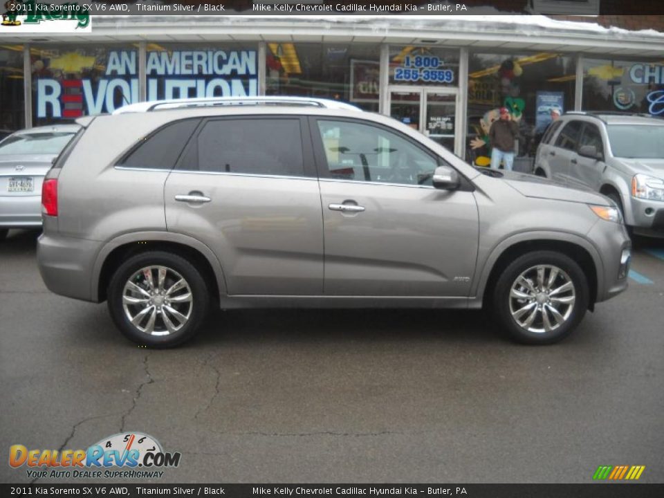 2011 Kia Sorento SX V6 AWD Titanium Silver / Black Photo #2