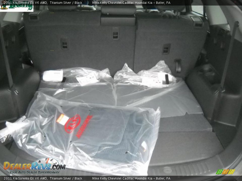 2011 Kia Sorento EX V6 AWD Titanium Silver / Black Photo #4