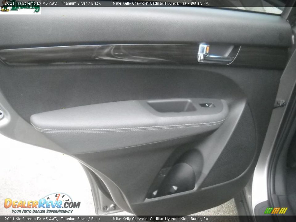 2011 Kia Sorento EX V6 AWD Titanium Silver / Black Photo #12