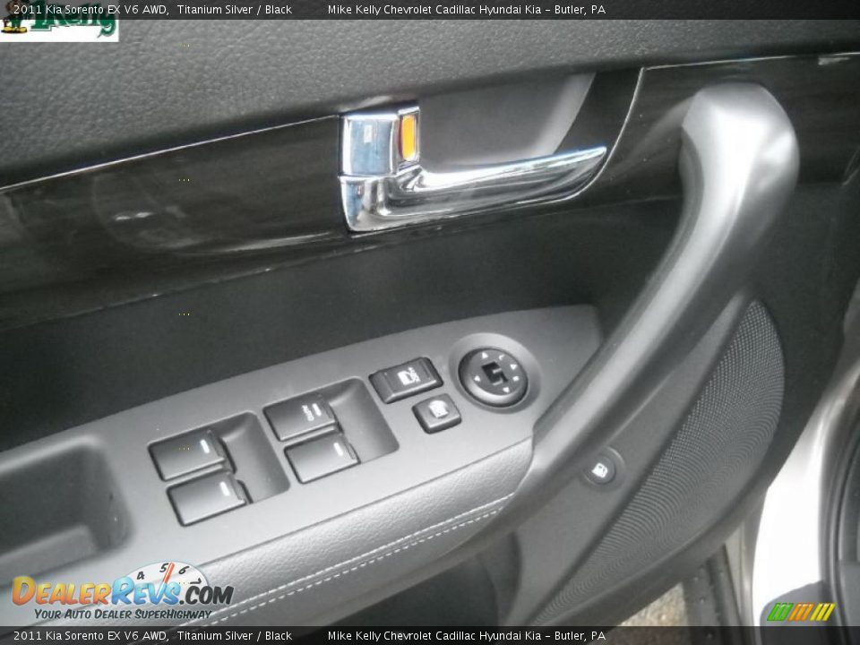 2011 Kia Sorento EX V6 AWD Titanium Silver / Black Photo #16