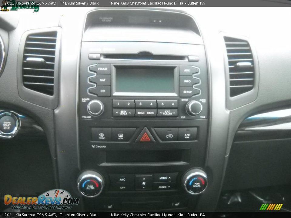 2011 Kia Sorento EX V6 AWD Titanium Silver / Black Photo #17