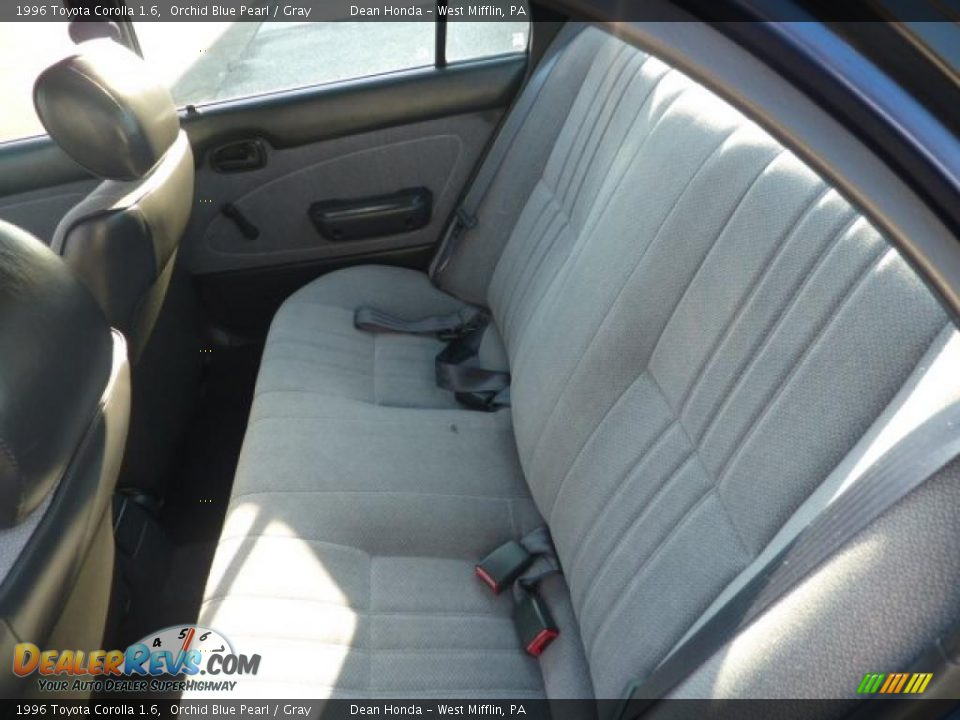 Gray Interior - 1996 Toyota Corolla 1.6 Photo #9