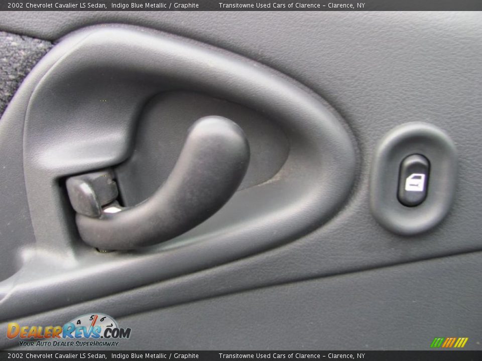 2002 Chevrolet Cavalier LS Sedan Indigo Blue Metallic / Graphite Photo #6