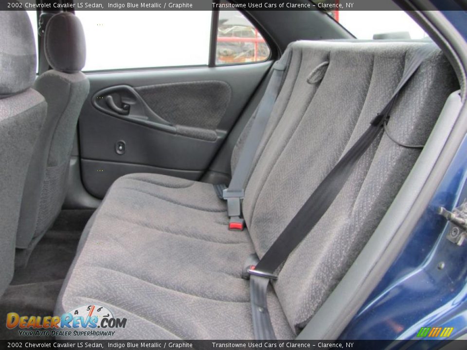 Graphite Interior - 2002 Chevrolet Cavalier LS Sedan Photo #9