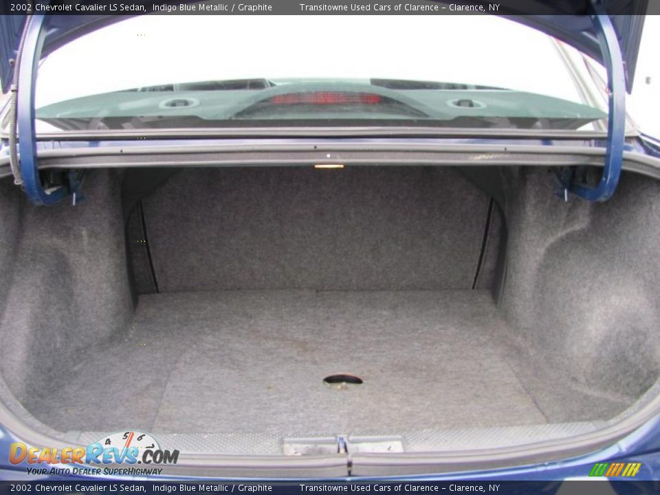 2002 Chevrolet Cavalier LS Sedan Trunk Photo #10