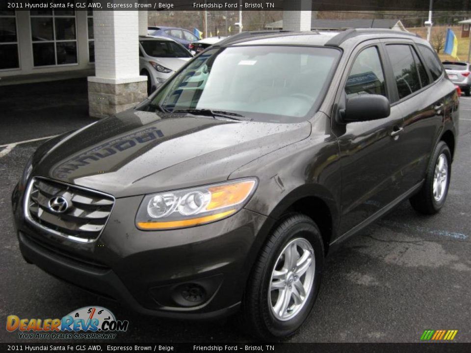 Front 3/4 View of 2011 Hyundai Santa Fe GLS AWD Photo #2