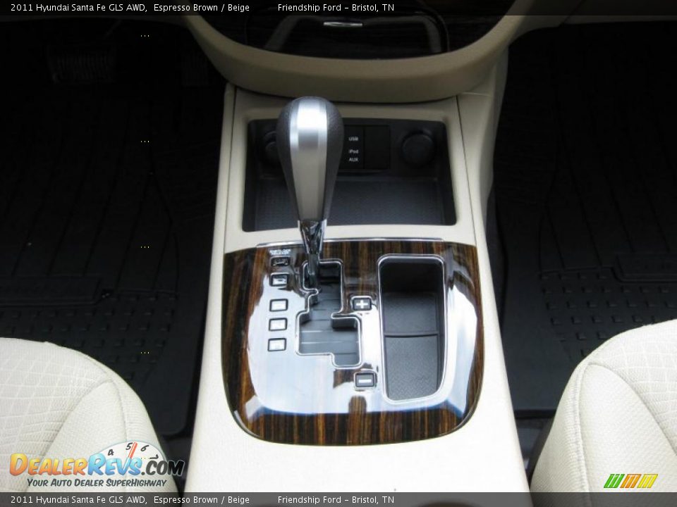 2011 Hyundai Santa Fe GLS AWD Shifter Photo #25