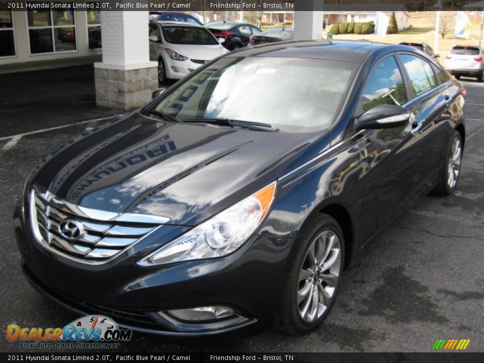 Front 3/4 View of 2011 Hyundai Sonata Limited 2.0T Photo #2