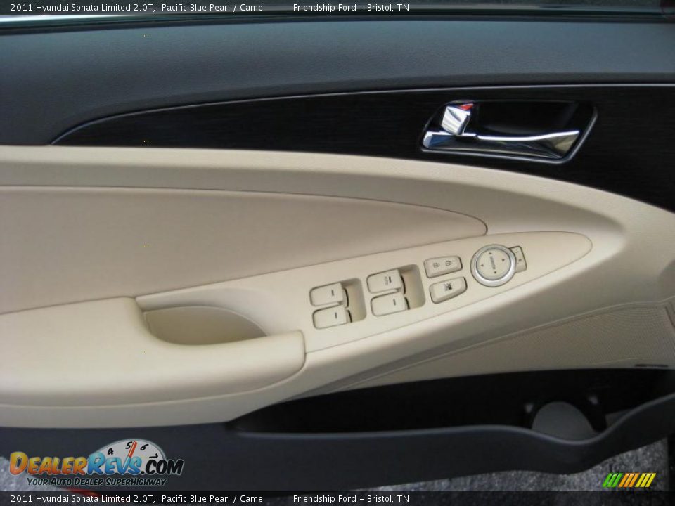 Door Panel of 2011 Hyundai Sonata Limited 2.0T Photo #14