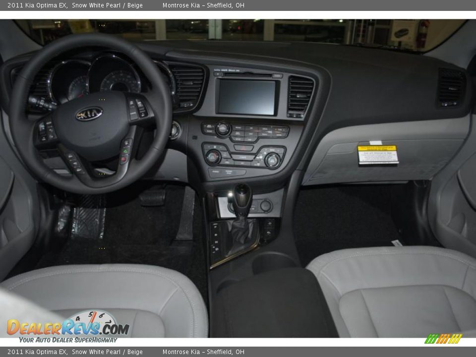 2011 Kia Optima EX Snow White Pearl / Beige Photo #11