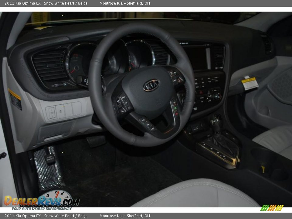 2011 Kia Optima EX Snow White Pearl / Beige Photo #12