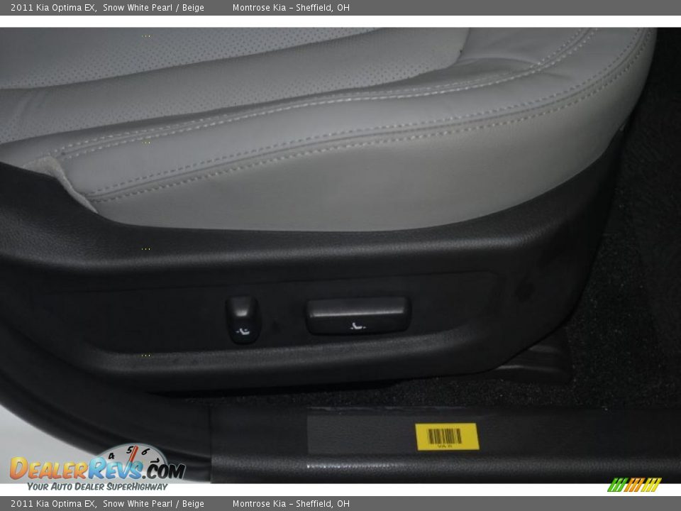 2011 Kia Optima EX Snow White Pearl / Beige Photo #21