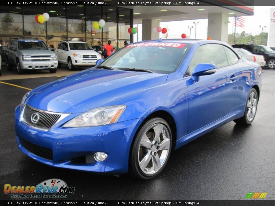 Front 3/4 View of 2010 Lexus IS 250C Convertible Photo #1
