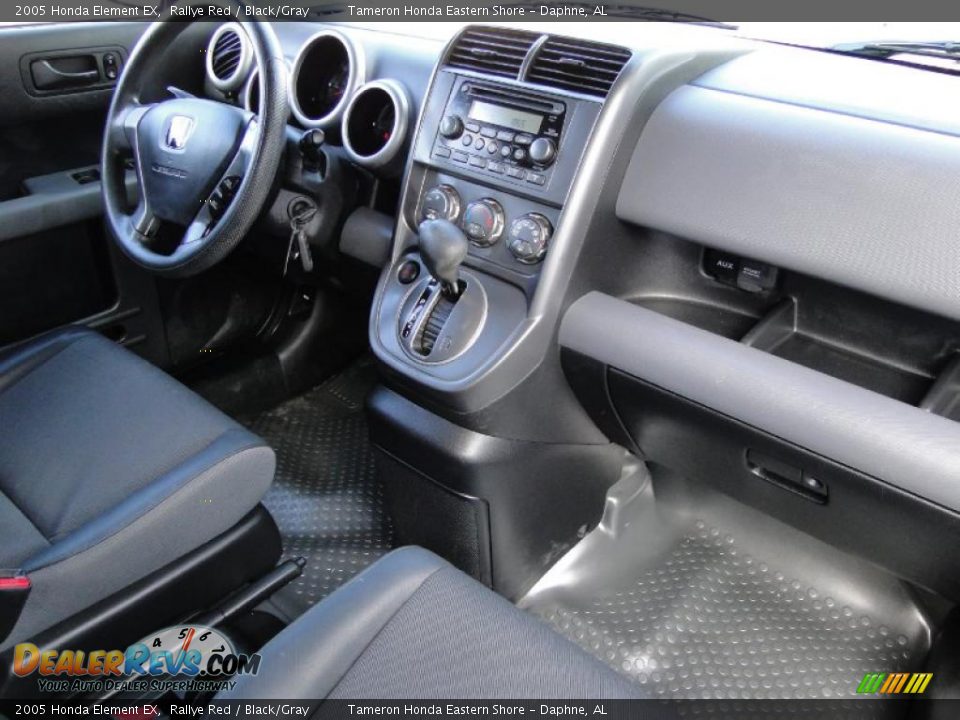 Black/Gray Interior - 2005 Honda Element EX Photo #21