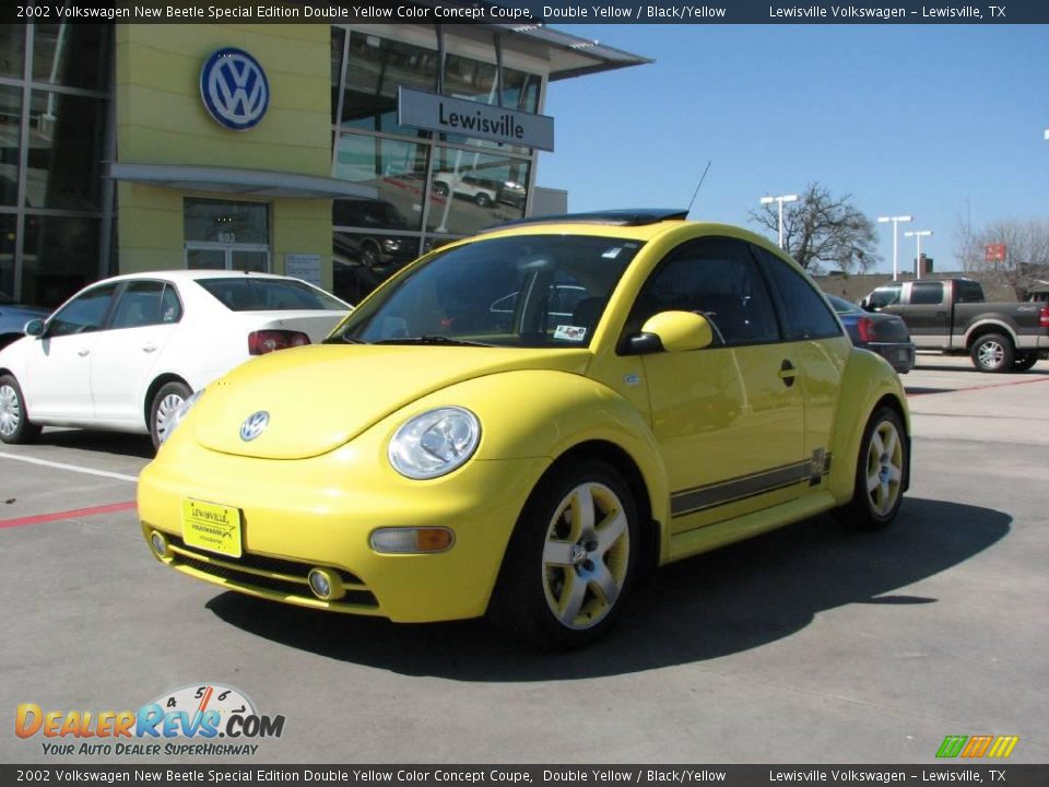 2002 Volkswagen New Beetle Special Edition Double Yellow Color Concept Coupe Double Yellow / Black/Yellow Photo #1