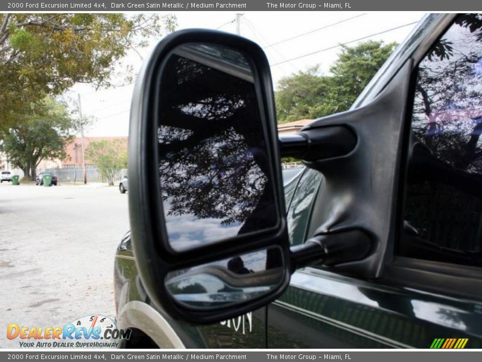 2000 Ford Excursion Limited 4x4 Dark Green Satin Metallic / Medium Parchment Photo #23
