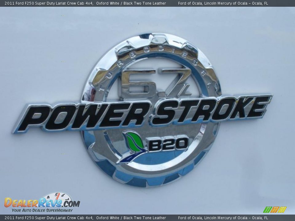 2011 Ford F250 Super Duty Lariat Crew Cab 4x4 Oxford White / Black Two Tone Leather Photo #5