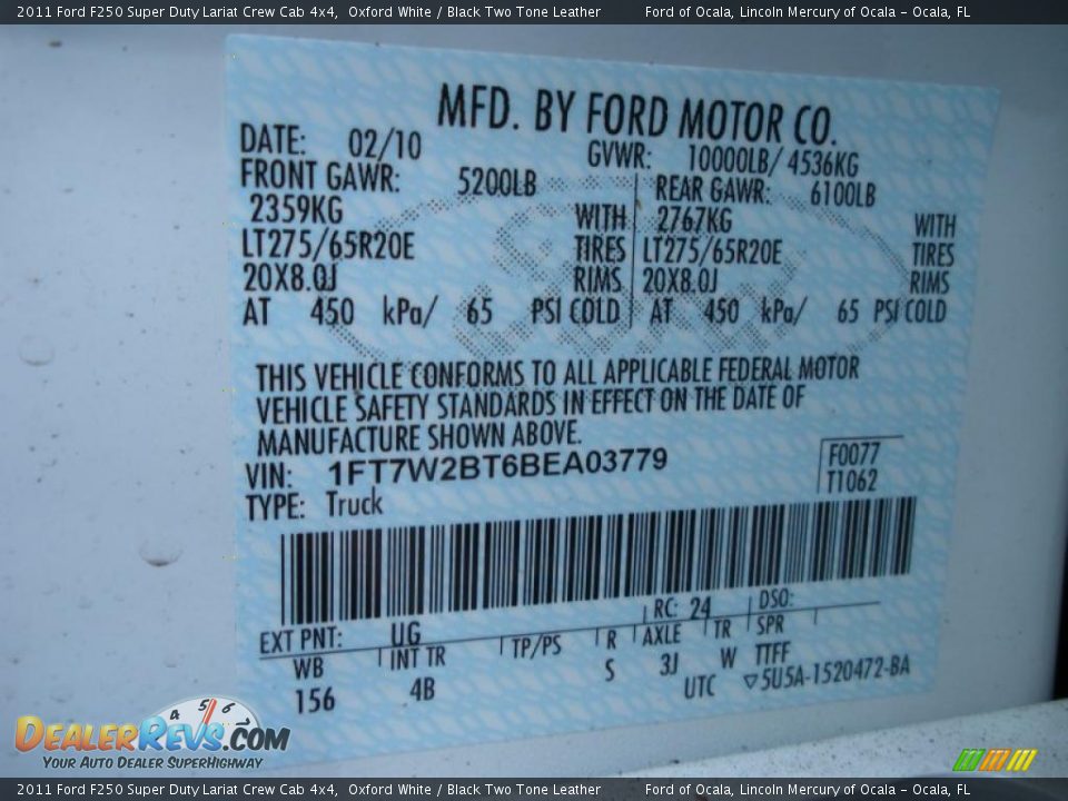 2011 Ford F250 Super Duty Lariat Crew Cab 4x4 Oxford White / Black Two Tone Leather Photo #13