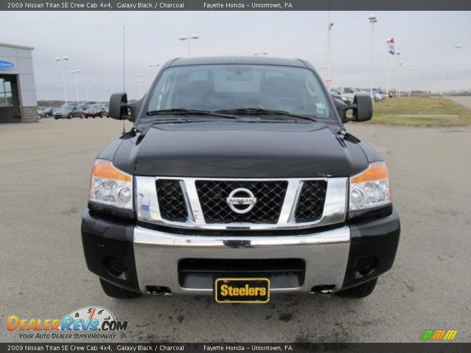 2009 Nissan Titan SE Crew Cab 4x4 Galaxy Black / Charcoal Photo #12