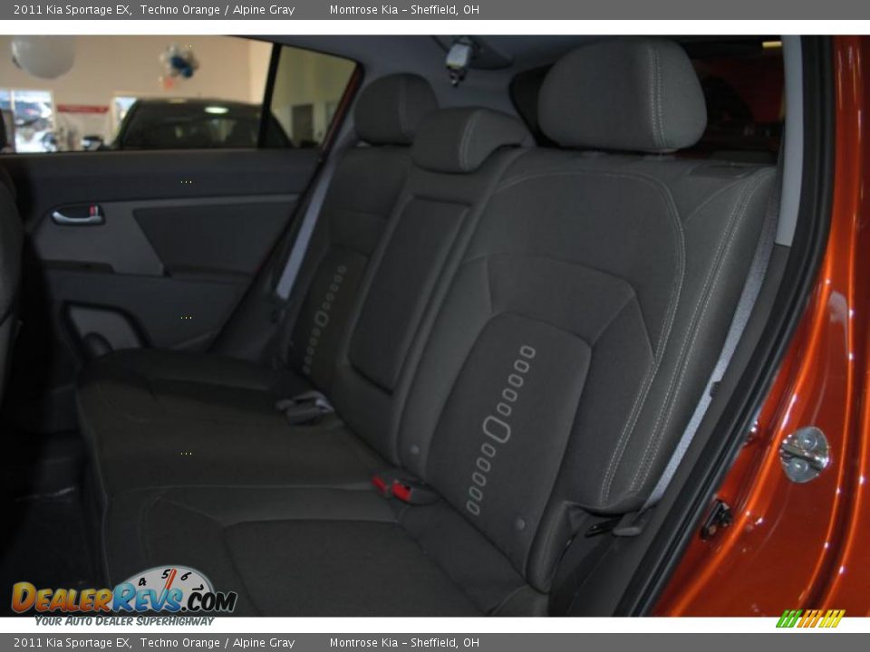 Alpine Gray Interior - 2011 Kia Sportage EX Photo #17